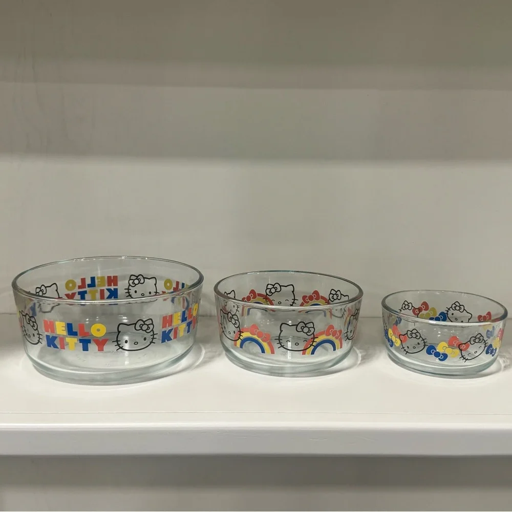 Pyrex® 3 piece Glass Storage Set: Hello Kitty®, Ribbons & Bows - NOS - Picture 2 of 6